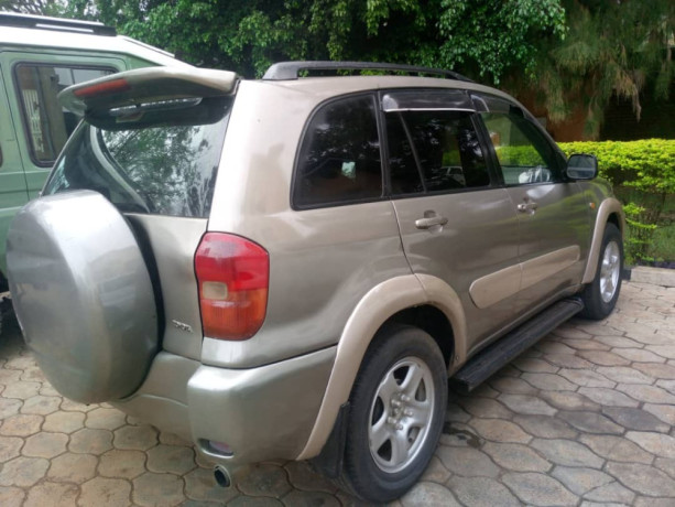 bere-375-yc-rava-4-in-good-condition-is-available-for-sale-big-8