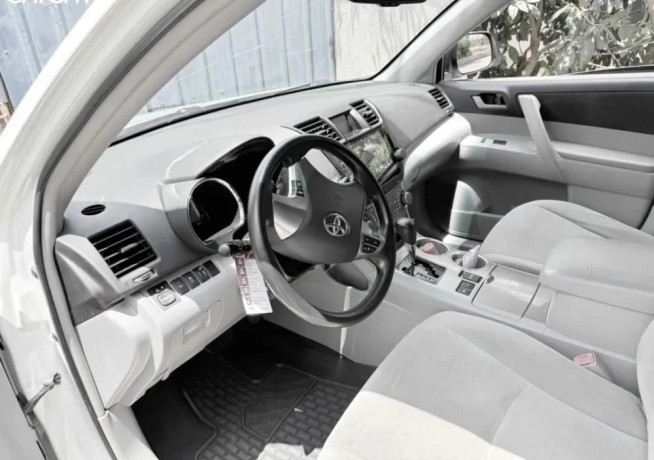 toyota-highlander-hybrid-for-sale-big-3