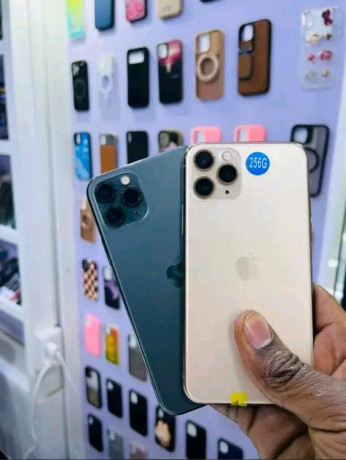 iphone-11-promax-big-0