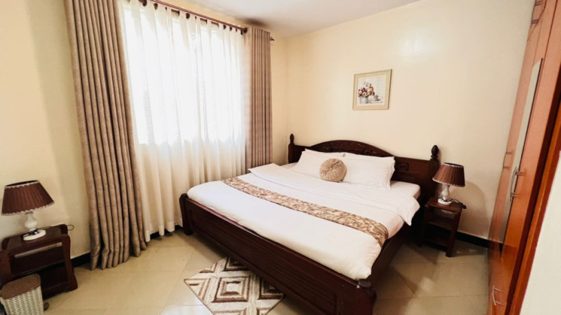 nyarutarama-2bedrooms-700usd-furnished-apartments-for-rent-in-kigali-on-tarmac-road-big-5