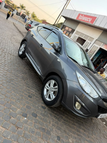 hyundai-tucson-big-0