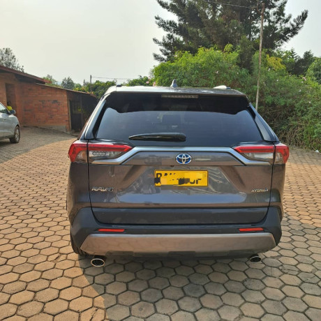 toyota-rav4-big-4
