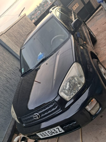 well-maintained-2001-toyota-rav-4-big-2