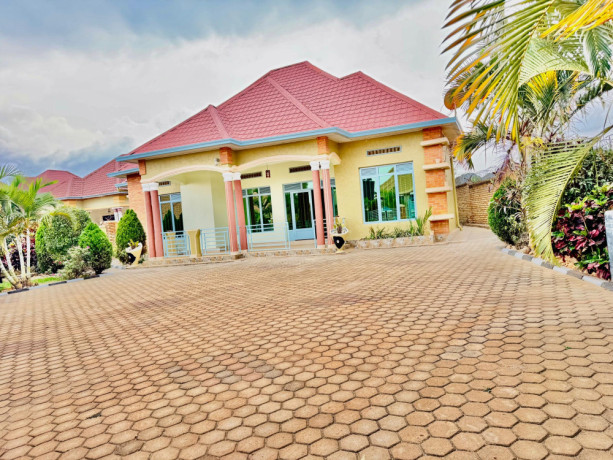 kigali-rwanda-house-rent-in-kanombe-myarugunga-big-0