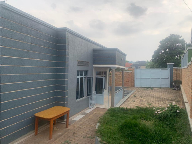 house-for-sale-in-kanombe-kigali-big-4