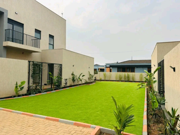 unfurnished-house-available-for-rent-at-gacuriro-big-0