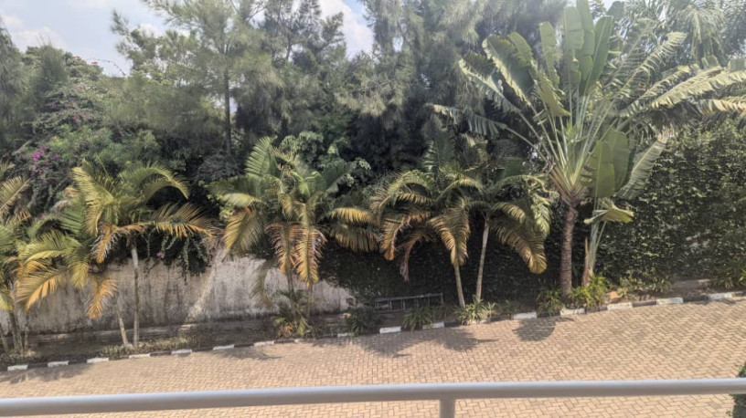 sm190-gacuriro-gacuriro-furnished-house-for-rent-in-kigali-rwanda-big-7