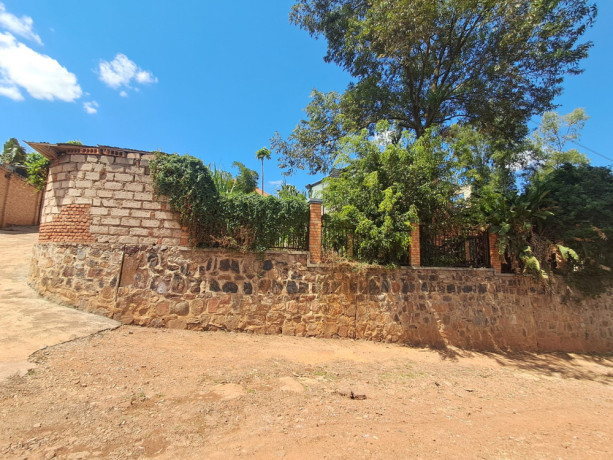 gisozi-residential-plot-for-sale-75million-big-1