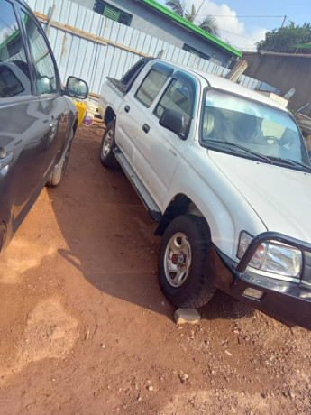 toyota-pickup-big-0
