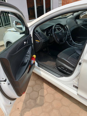 hyundai-sonata-big-2