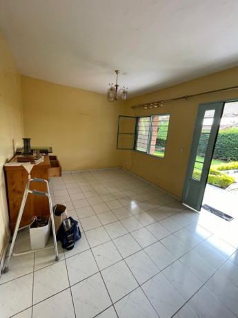 gacuriro-vision-2020-house-for-sale-with-350-sqm-big-11