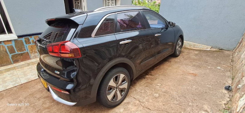 kia-niro-big-1
