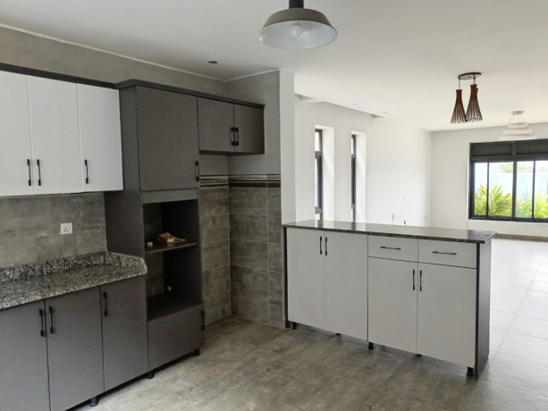 gisozi-very-nice-unfurnished-house-for-rent-big-3