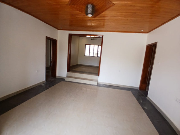 kigali-new-unfurnished-house-for-rent-in-kacyiru-big-0