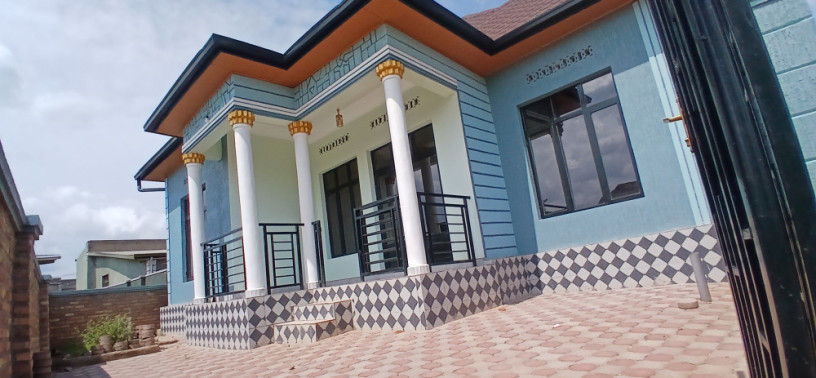 busanza-house-for-sale-big-6