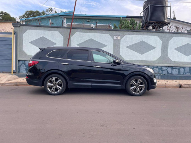 hyundai-santafe-big-1