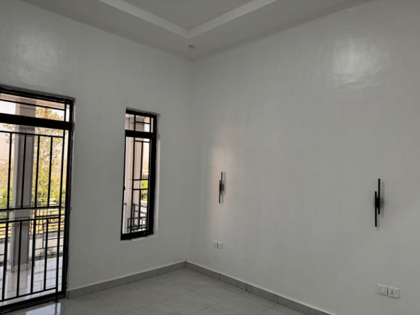 ep-123-kanombe-kanombe-busanza-very-nice-and-cheapest-house-for-sale-on-tarmac-road-big-1