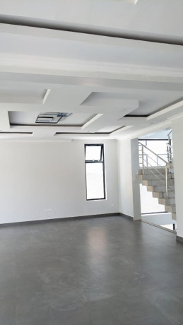 tb-033-kibagabaga-kibagabaga-biggest-house-for-sale-big-8