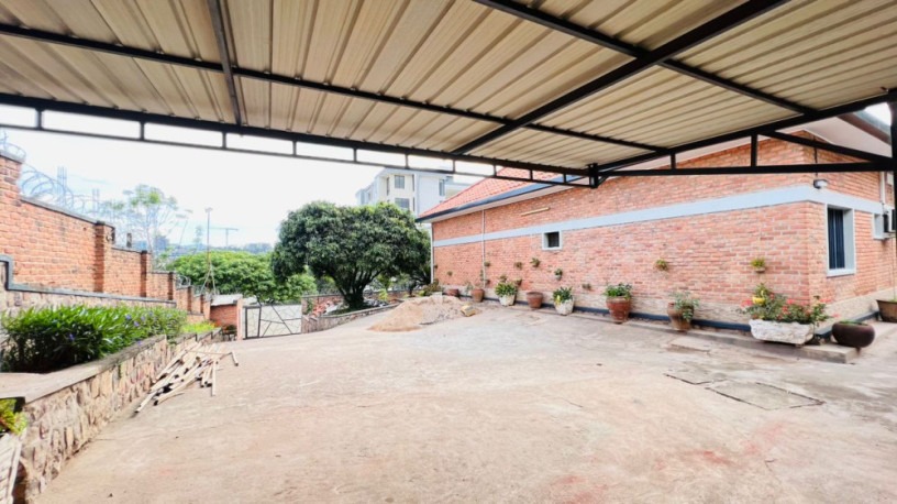 nyarutarama-beautiful-furnished-family-house-for-rent-4bedroomsusd2000-big-12