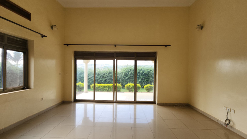 kigali-house-for-rent-in-gacuriro-big-5