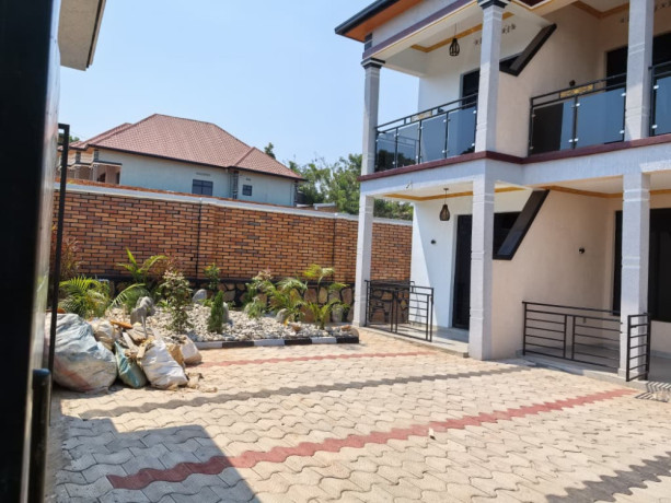 one-story-residential-house-for-sale-in-kicukiro-busanza-at-250m-big-11