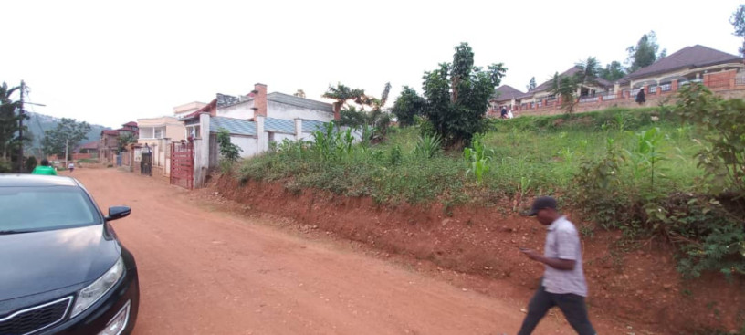 plot-for-sale-in-kicukiro-at-a-good-price-big-1