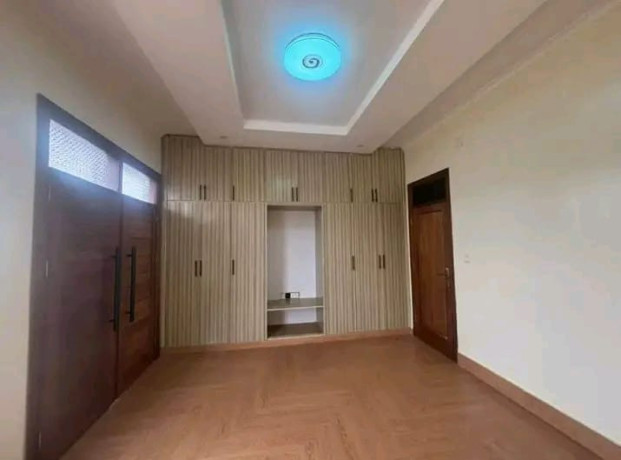 kibagabaga-kigali-gorgeous-house-for-sale-big-7