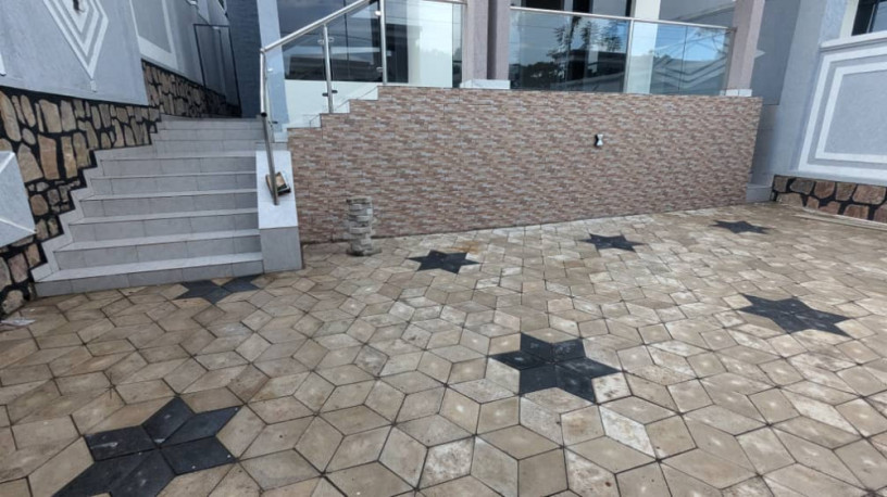 kibagabaga-unfurnished-house-for-sale-in-kigali-big-0