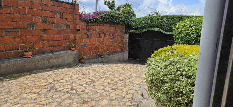 ep-132-kacyiru-kacyiru-very-nice-well-furnished-house-for-rent-at-cheap-price-big-3