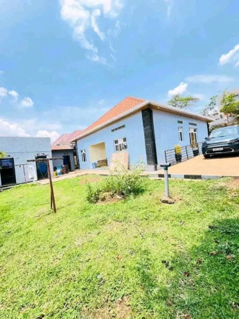 kibagabaga-house-for-sale-on-on-paved-road-in-good-neighborhood-living-dinning-area-4bedrooms-3bathrooms-square-meters-big-0