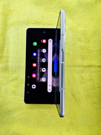 galaxy-z-fold-3-5g-512gb-12gb-big-2