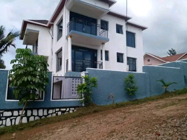 apartment-tugurisha-ahantu-heza-mumiturire-kandi-kumuhanda-big-6