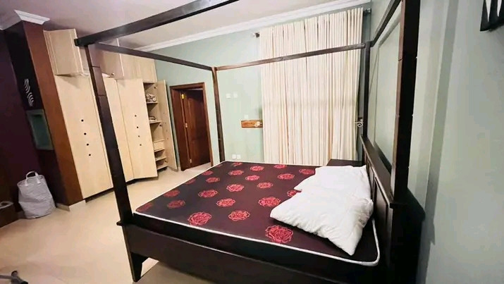 kibagabaga-well-furnished-house-for-rent-in-vip-location-4-bedrooms-4-bathrooms-1700-equivalent-in-rwandan-big-4