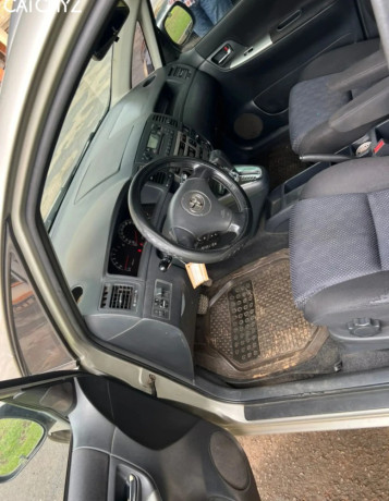 toyota-corolla-verso-automatic-2003-for-sale-big-2