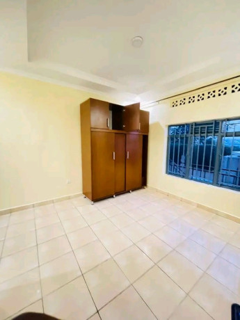 kibagabaga-near-hospital-5bedrooms-unfurnished-house-for-rent-at-11m760usd-on-tarmac-road-big-8