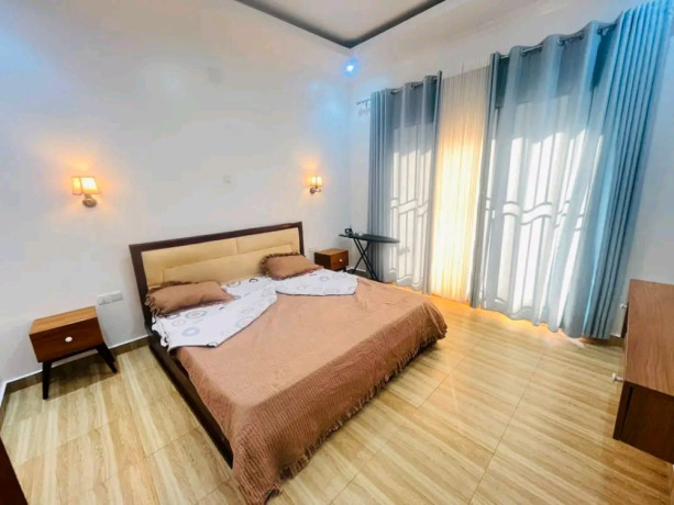kibagabaga-fully-furnished-3bedrooms-house-for-rent-at-1000-in-good-location-big-4