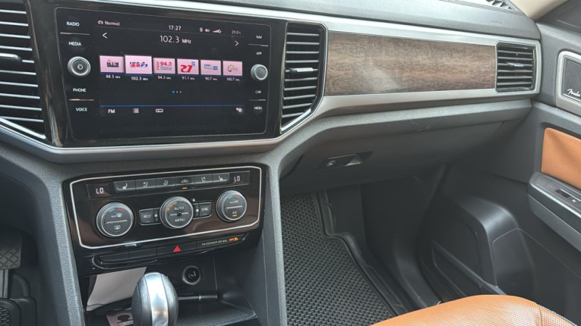 ep-099-car-type-2020-teramont-vw-big-7