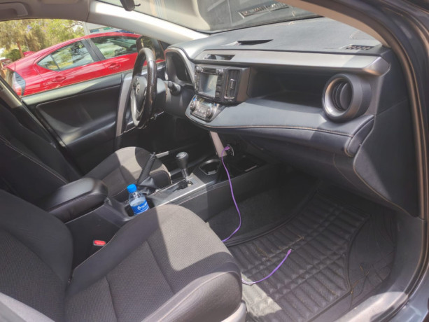 toyota-rav4-big-2