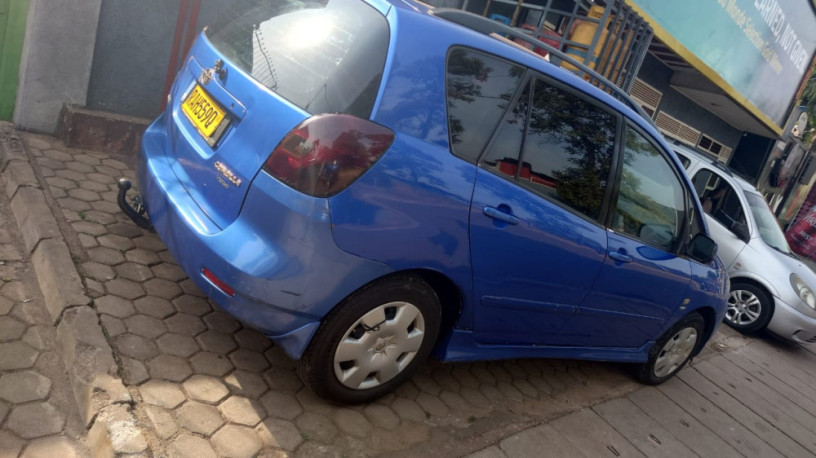 corolla-verso-big-1