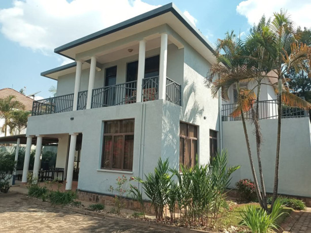nyarutarama-very-well-furnished-house-for-rent-with-swimming-pool-in-kigali-rwanda-big-11