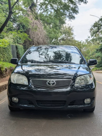 toyota-corolla-big-0