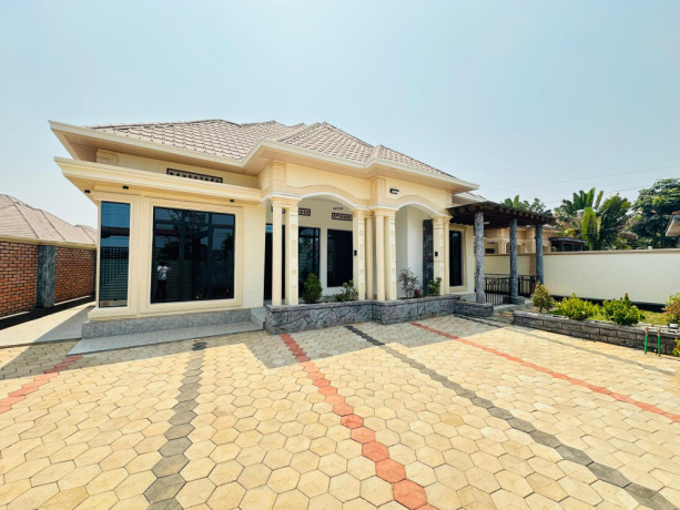kicukiro-unfurnished-house-for-rent-in-kigali-big-9