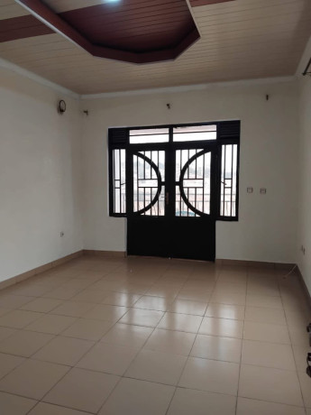 kimironko-unfurnished-4bedrooms-house-for-rent-at-1m-680-in-good-location-big-7