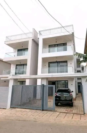 kibagabaga-near-hospital-big-0