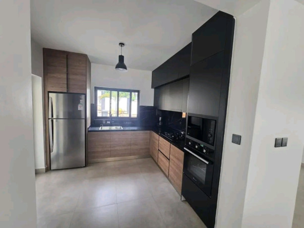 cozy-villa-for-rent-in-kiyovu-kigali-near-indabo-cafe-big-8