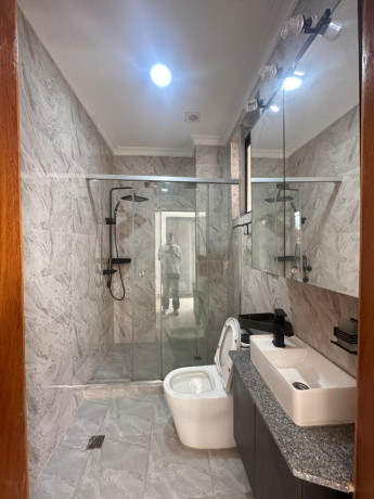 modern-house-for-rent-in-rebero-big-5