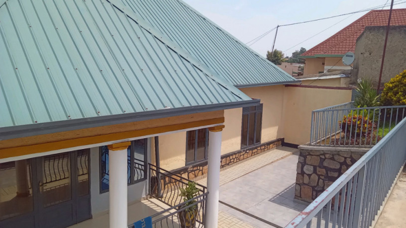 kigali-house-for-sale-in-nyamirambo-big-8