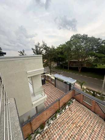 kibagabaga-5bedrooms-house-for-sale-at-450m-in-good-location-big-2