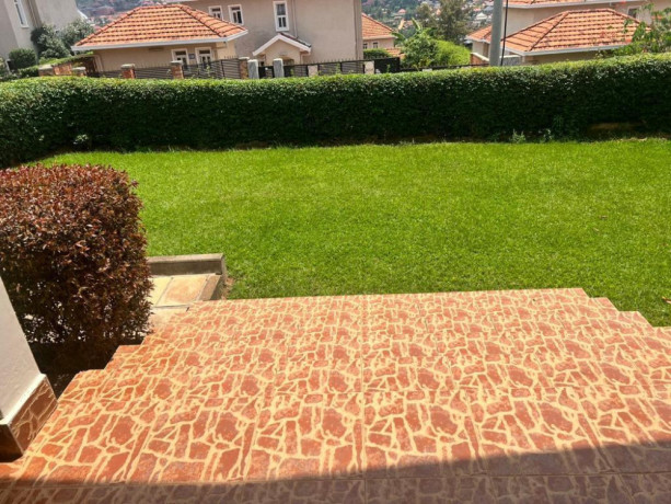 ep-041a-rusororo-rusororo-very-nice-house-for-rent-in-estate-with-spacious-garden-at-700k-big-3