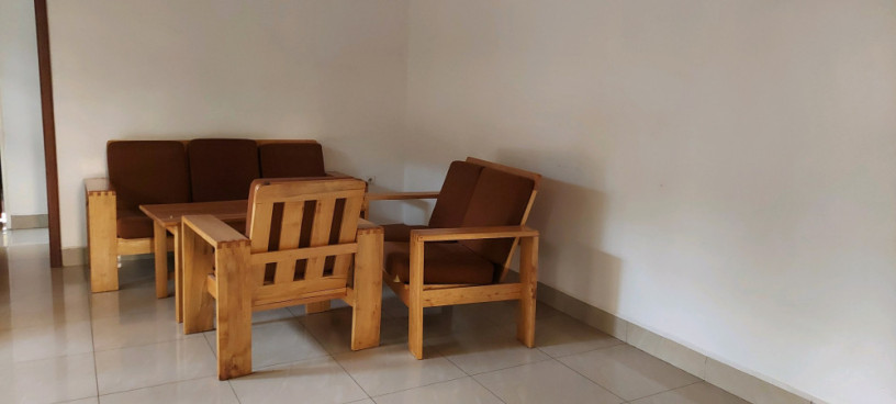 kigali-semi-furnished-house-available-for-rent-in-kimihurura-big-2